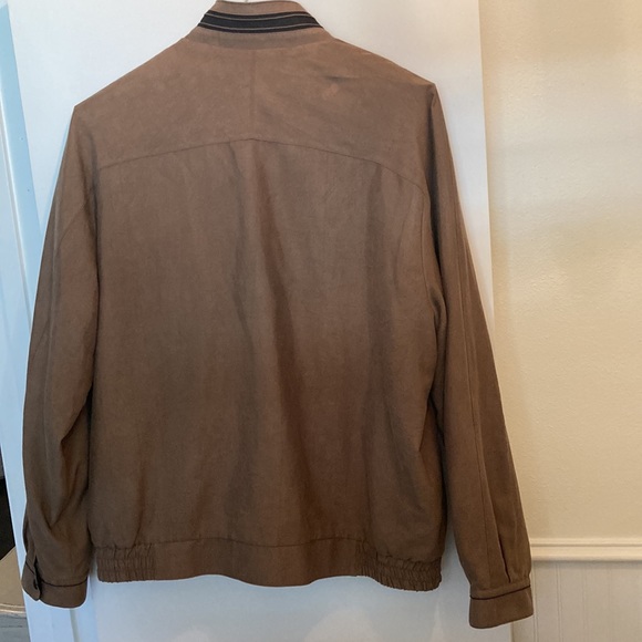 MEN’S ST. CRIOX SHOP BROWN JACKET! TWO POCKETS IN FRONT. FULL ZIP. - Picture 6 of 6